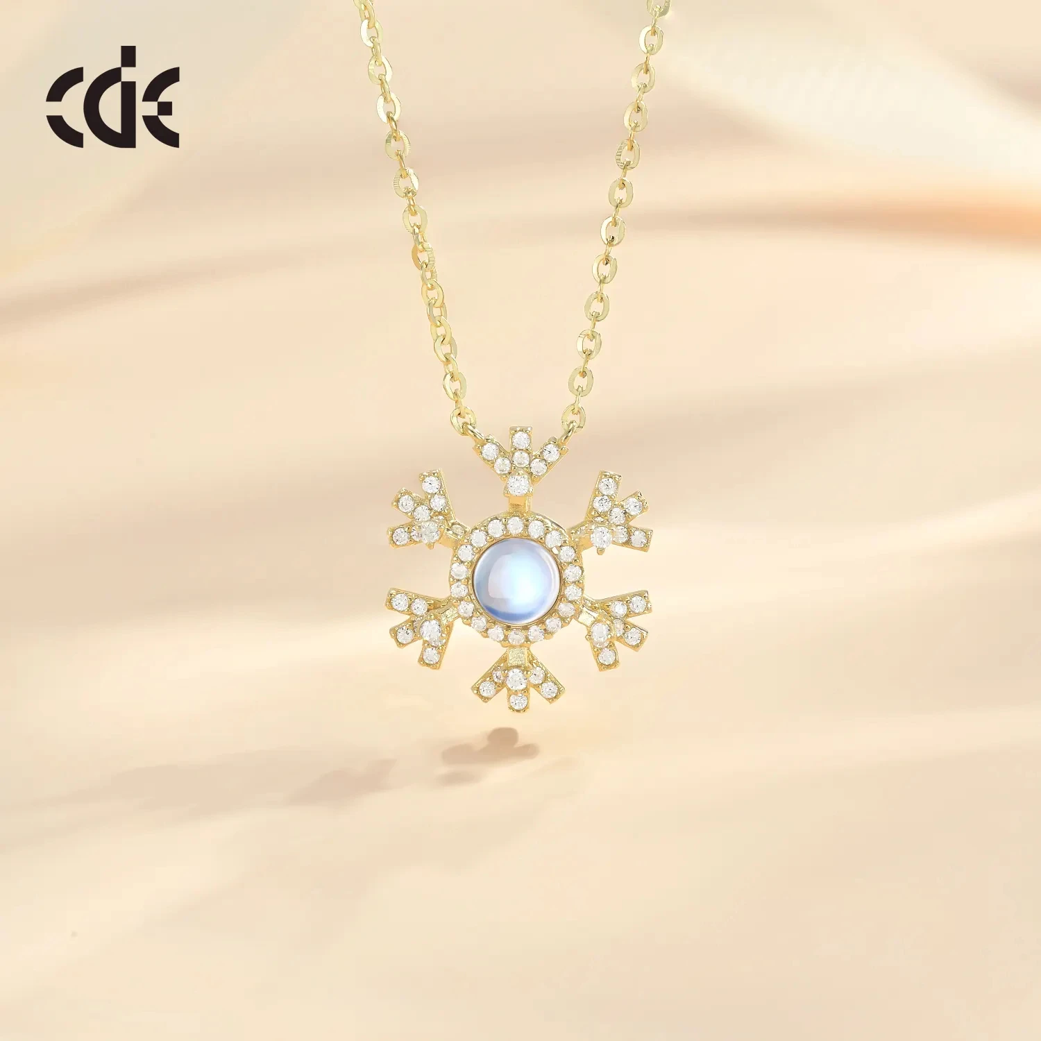 CDE V05987 Fine 925 Sterling Silver Gold Plated Jewelry Tennis Pendant Necklace Wholesale Moonstone Snow Christmas Gift