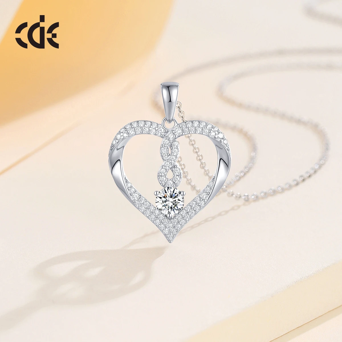 CDE YN0987 Fine Jewelry 925 Sterling Silver Necklace Wholesale Rhodium Plated Chain Zircon Heart Pendant Necklace