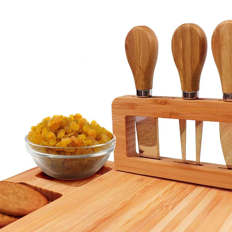 2020  wholesale Wooden Cheese Cutting Board Charcuterie Platter& Serving Tray Bamboo Meat Cutting Board Set with Knives