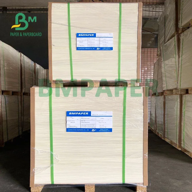 300grs Biodegradable High Stiffness  C1S Card White Folding Box Board For Packing One Side Coated Cardboard