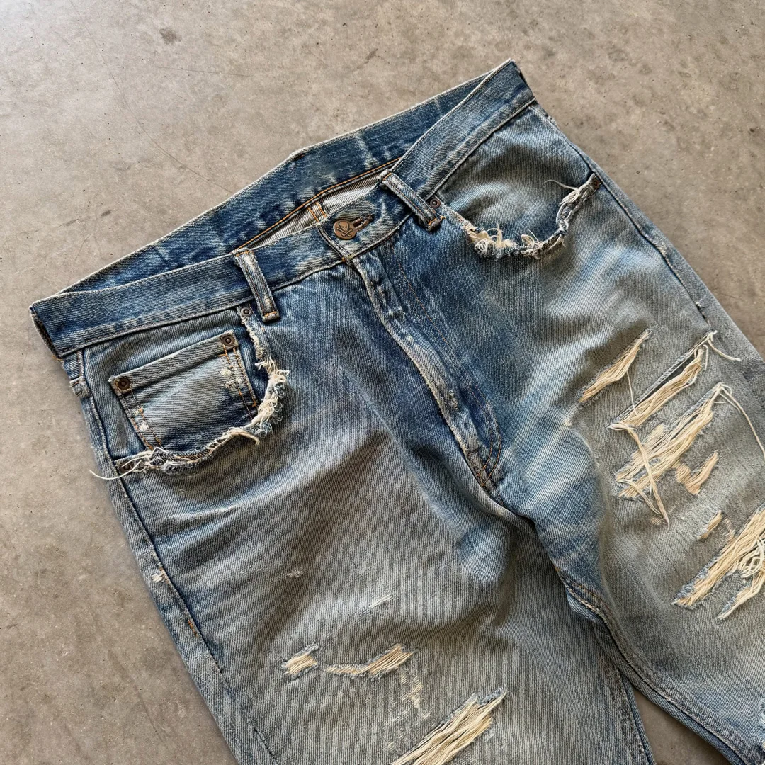 product oem clothing manufacturer men light blue heavy ripped flare denim pants streetwear distressed jeans wholesale-5