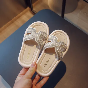 Summer children's slippers, girls' diamond princess slippers, students' Korean style sandals, ladies' cute outer wear