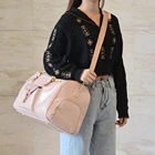 Leather Bags Waterproof Duffel Bag Custom Fashion Waterproof Pink Color Vegan Leather Women Duffel Bags