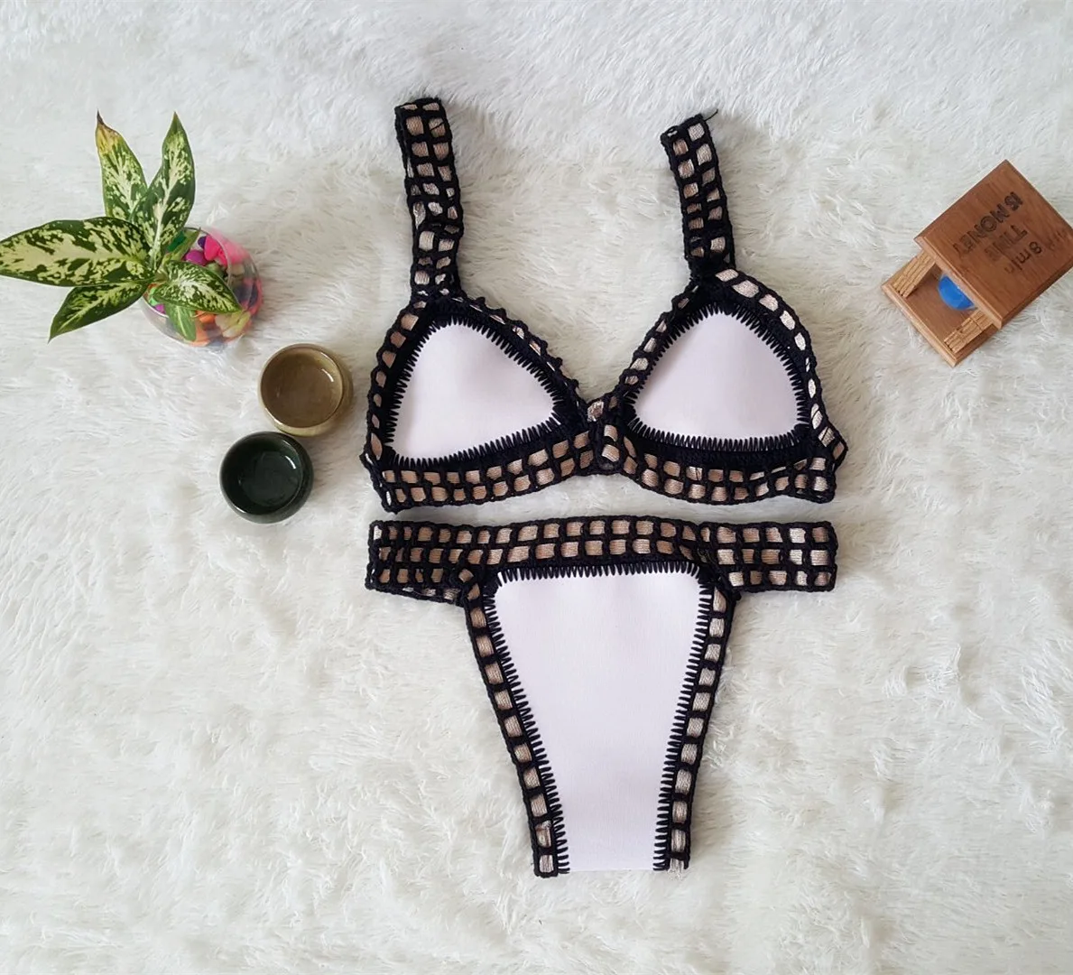 Top Bikinis Manufacturers Sexy Crochet Triangle Bikini Various Colors