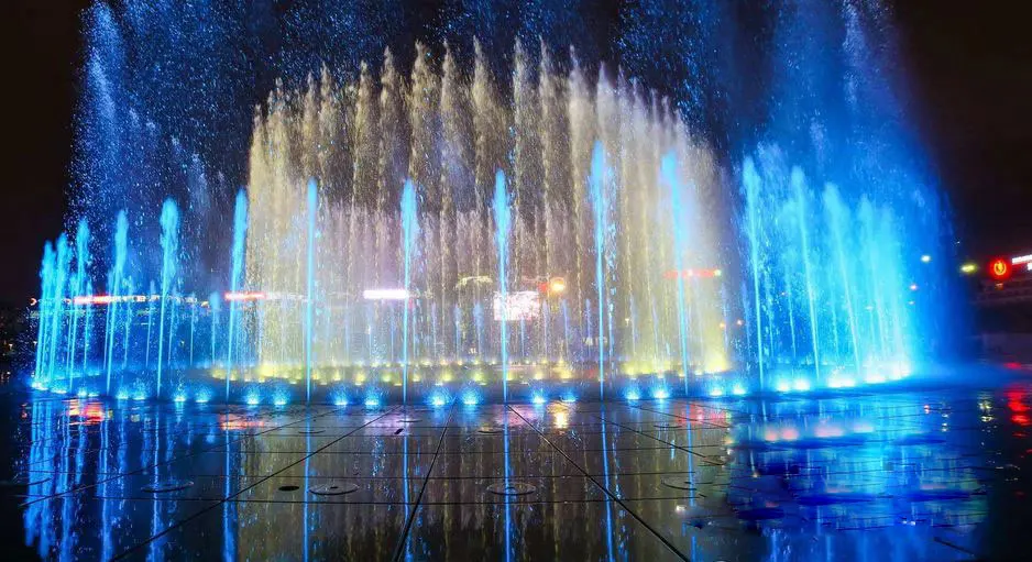 Free Design Portable RGB LED Musical Fountain Outdoor Dry Dancing Water Fountain with RGB LED Light manufacture