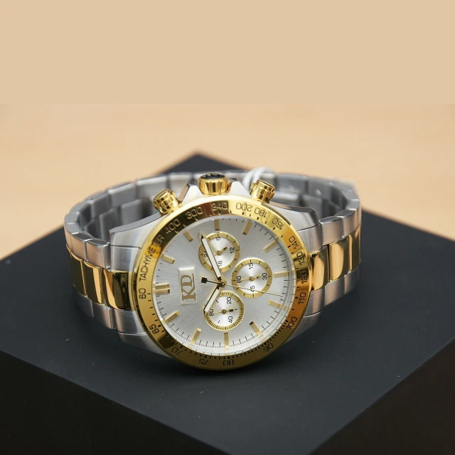 Wristwatch Mens Fashion Luxurious Chronograph Quartz Clocks Easy To Wear Waterproof Sports Watches Men