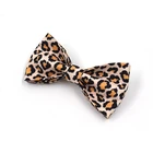 Leopard Accessories Wholesale New Fashion Leopard Print Sexy Dog Accessories Luxury Bowtie Collar Dog Bow Tie