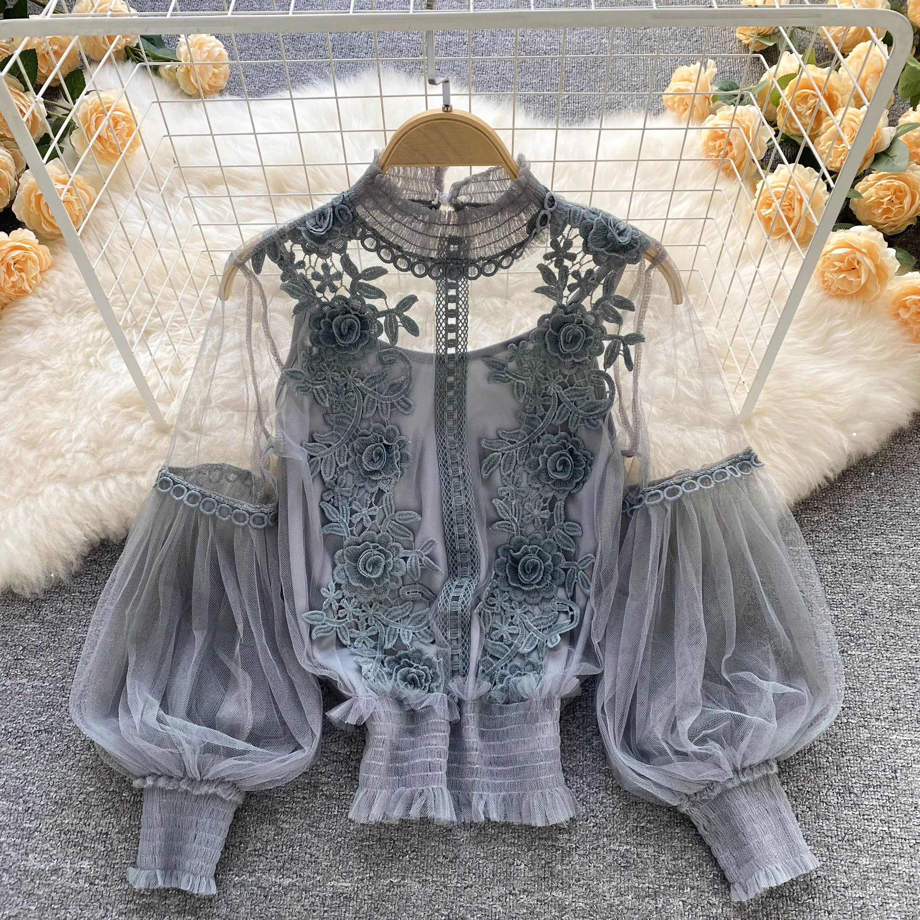 Design three-dimensional flower collage perspective mesh lantern sleeve slim short style tops lace base women blouse