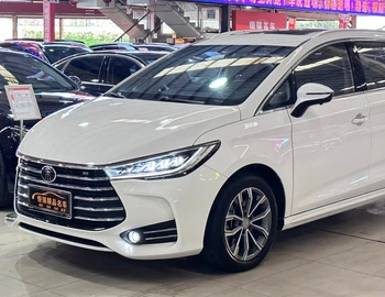Made in China Boutique Used Car 2019 BYD Song MAX 1.5T Automatic Intelligent Connection Ruiyi Skyroof Type 6-seater