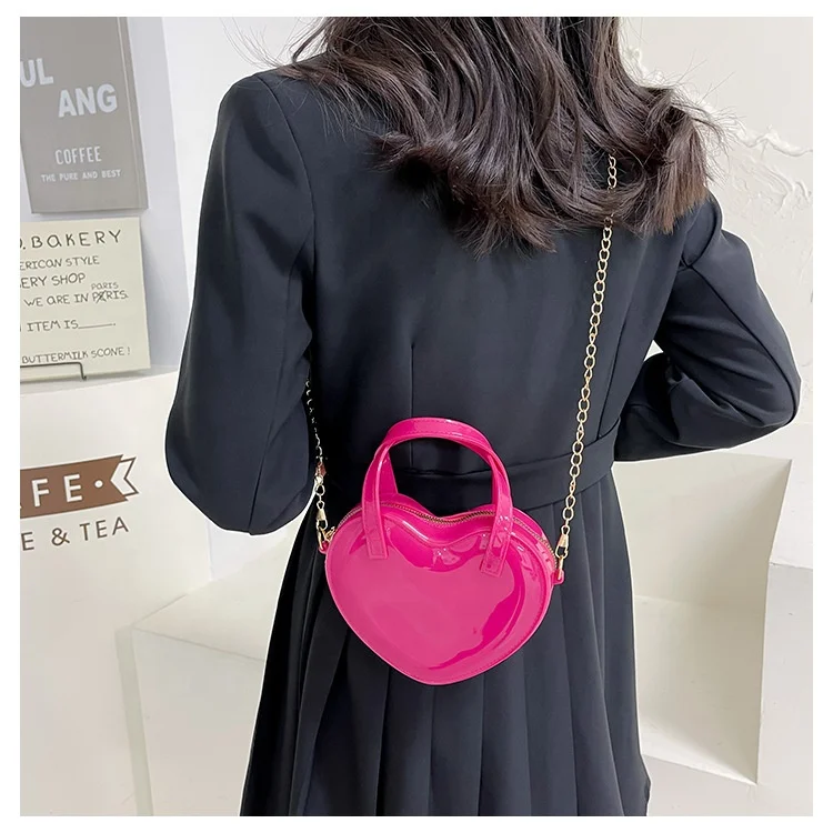 Latest Arrival Heart Shaped Mini Chain Crossbody Bag PVC Candy Color Small Cosmetic Jelly Bag Coin Purse Handbag For Girls