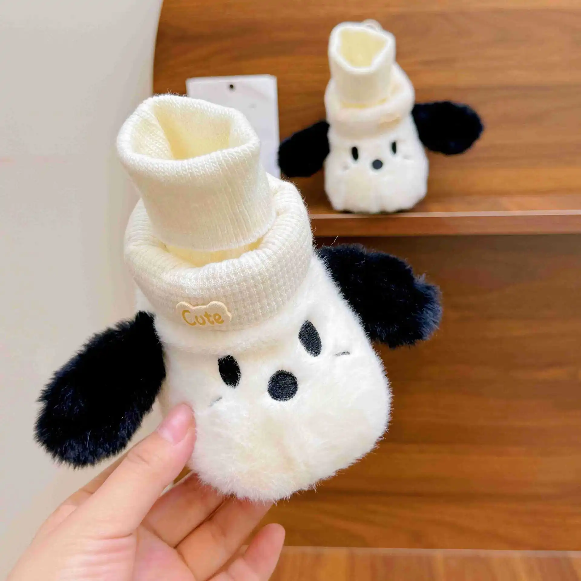 Thickened winter men's and women's baby shoes 0-12 months baby shoes baby winter plus velvet shoes