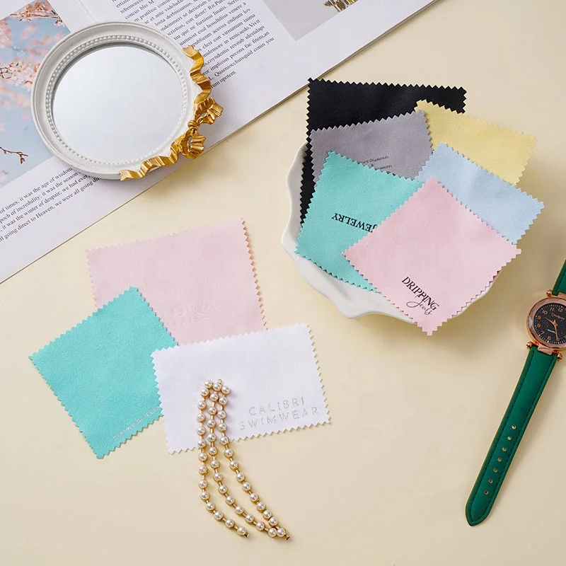 Professional lens cleaning solution with custom packaging Lens cleaning cloth with artpaper packaging and custom branding