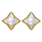 Metal Earrings Geometric Rhombus Metal Flat Pearl Fashion Ladies Stud Earrings Gold Filled Earrings