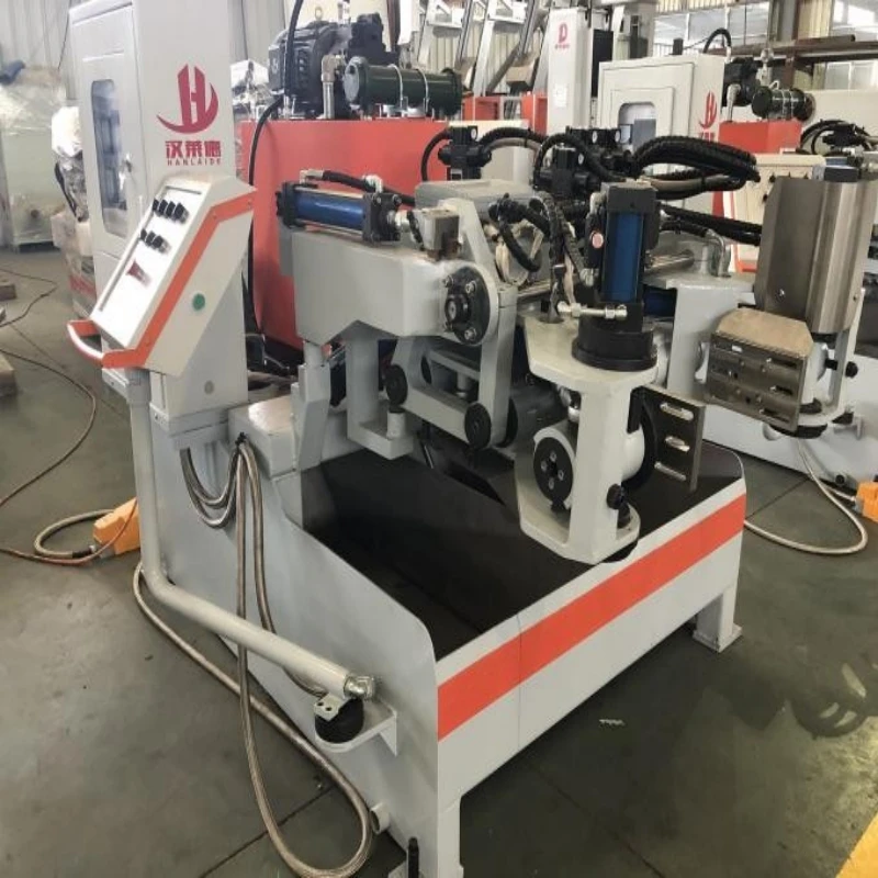 Automatyczna hydrauliczna wielokierunkowa odlewarka Precyzyjne komponenty Front Side Dual Mix Core Bearing Motor 1