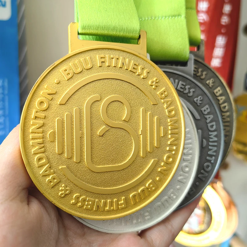 Modern Gold Medal for Marathon Race Running Fitness Bodybuilding Sport Medals with Ribbon Manufactures Award Medals details
