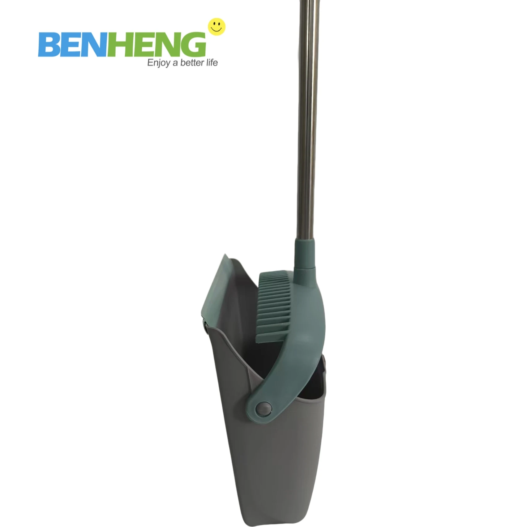 Factory Price 2025 Hot Sale Folding Broom and Dustpan Set Three-section Pole Broom Dustpan with PET Bristle, Household Items