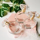 2021 Hot Perfume Bottles Wholesale Perfume Bottle 30ml/50ml Glass Perfume Bottles Wholesale