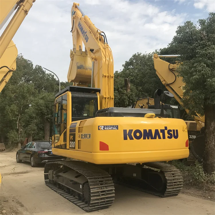 Used Komatsu PC200-8 Crawler Excavator with 20.2TON Operating Weight 0.8m³ Bucket Capacity and 869 Working Hours