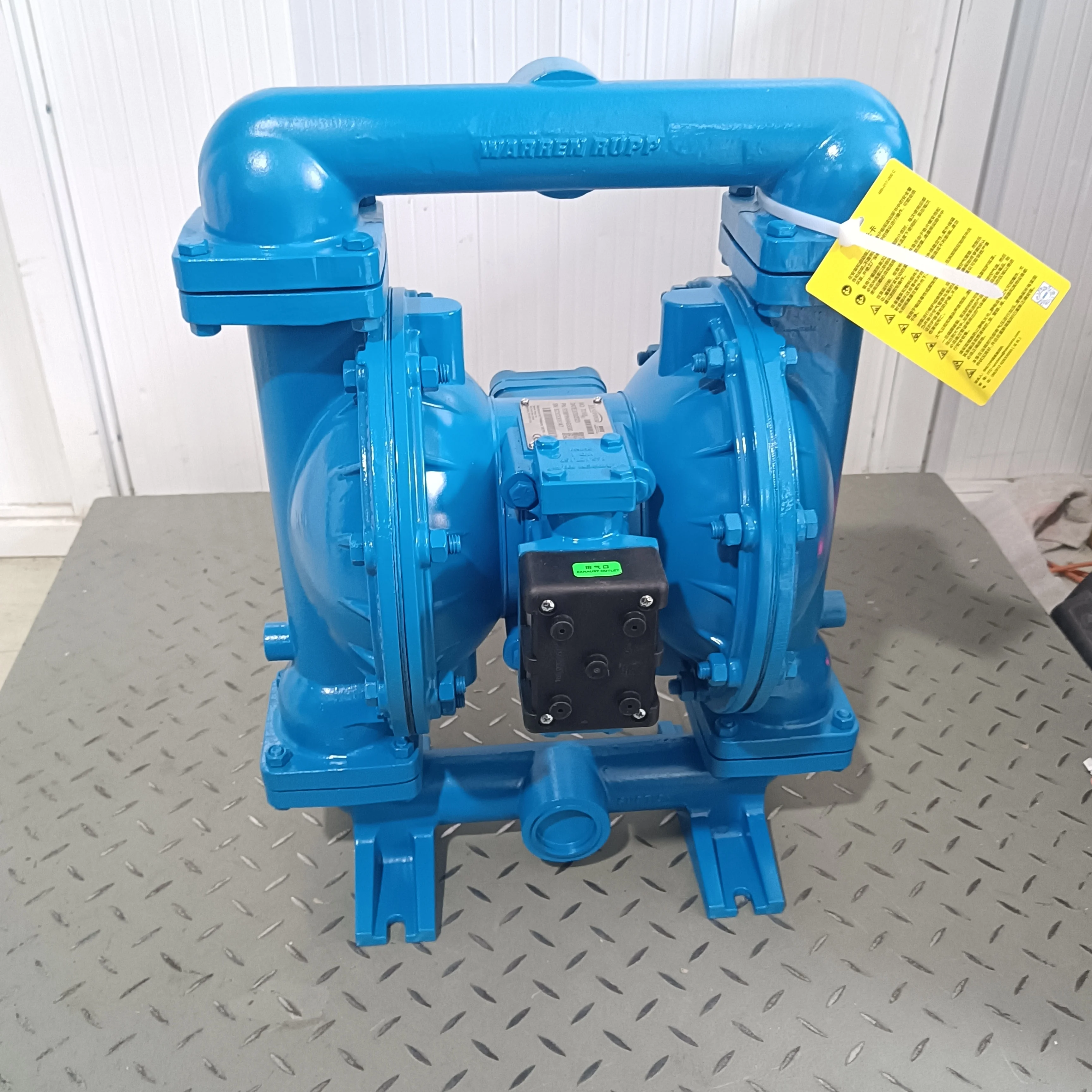 Cast Iron Sandpiper Air Operated Double Diaphragm pump S15 na may Neoprene Diaphragm at mga detalye ng Check Valve Warren Rupp Pump