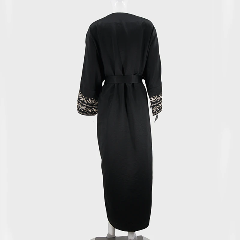 Long Sleeve Abayas With Belt Islamic Clothing Tassel Embroidery Maxi Dress Women Jilbabs Open Front Abaya Muslim Kaftans supplier