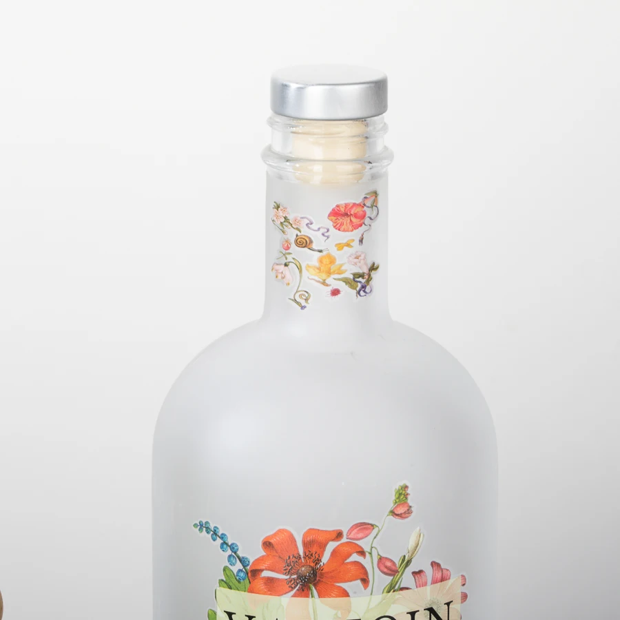 wholesale Frosted 750ml 75cc round bottles glass empty gin vodka whiskey glass liquor bottle gin glass bottle with lid