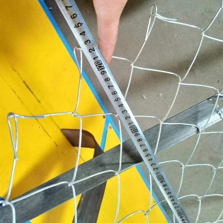 Hot Dipped Galvanized Cyclone Wire Mesh Ft Chain Link Fence Roll Pvc