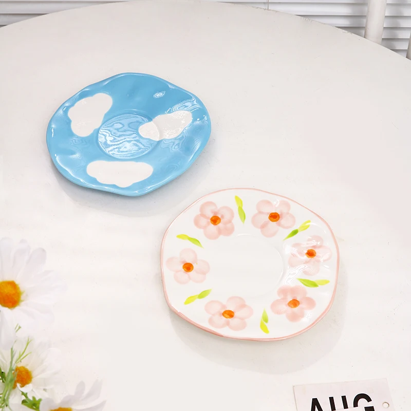 Irregular Shape Little Flower Handmade Pottery Clay Coffee Mug Cups Handmade Ceramic Porcelain Mugs manufacture