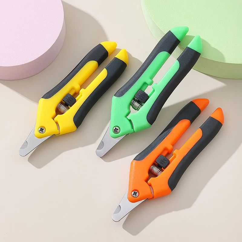 Cat nail clippers and scissors