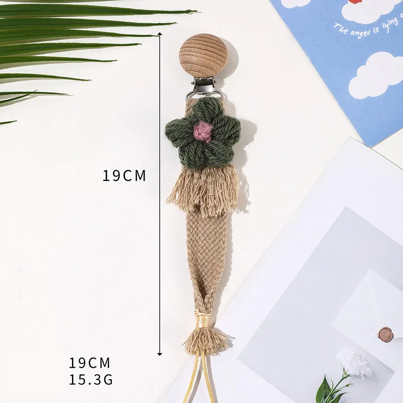 Hot Sale Cotton Hand Woven Baby Pacifier Chain Wooden Pacifier Clip Knitter Infant Nipple Holder Beech Wood Teether Toy