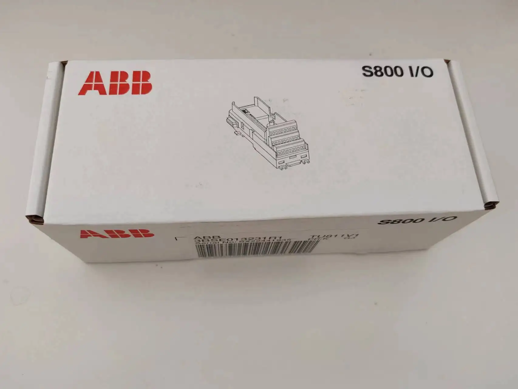 Abb S800 I/O TU811V1 3BSE013231R1  Compact MTU Modules Plc Components Abb Plc Controller