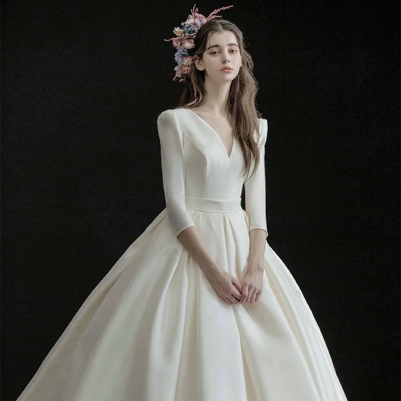 2022 Elegant Wedding Dresses Deep V 