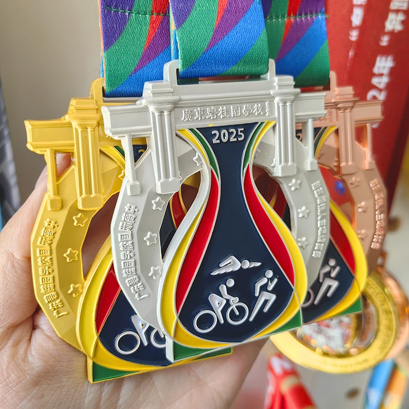 Manufacturer Custom Design Metal Sport Medal Cycling Swimming Triathlon Race Balance Bike Medal manufacture