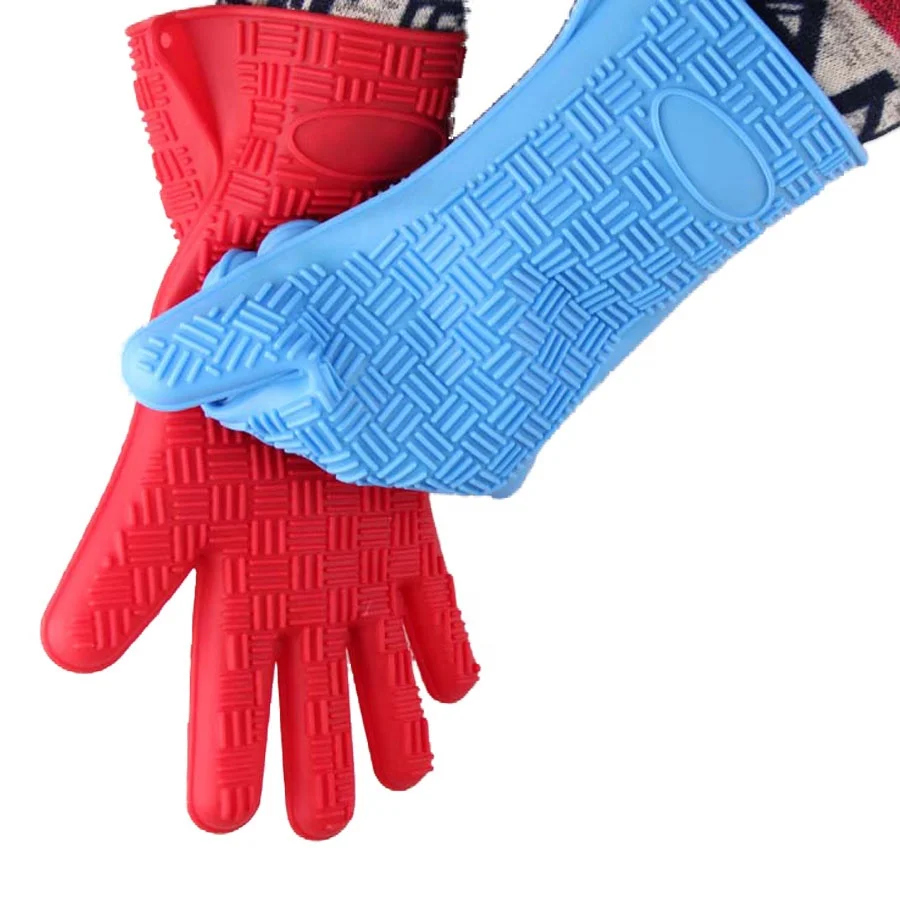 Silicone Smoker Oven Gloves, Extreme Heat Resistant BBQ Gloves Handle Hot Food Right on Your Grill Fryer