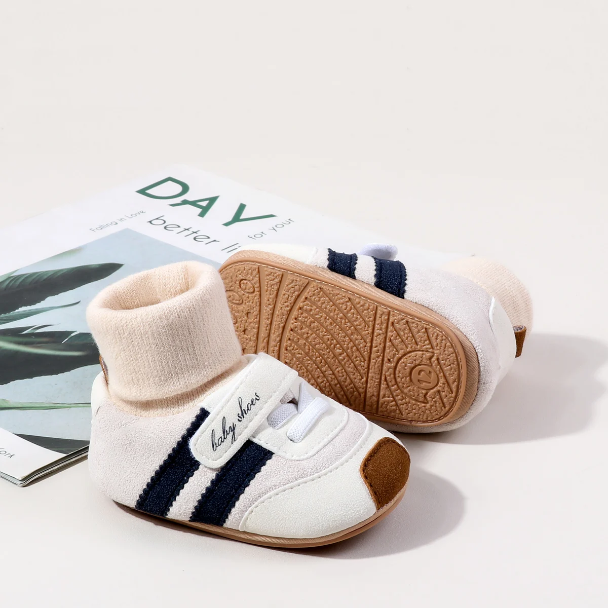 Wholesale Anti-slip Slip-on Winter Socks Baby Boys Girls Shoes details