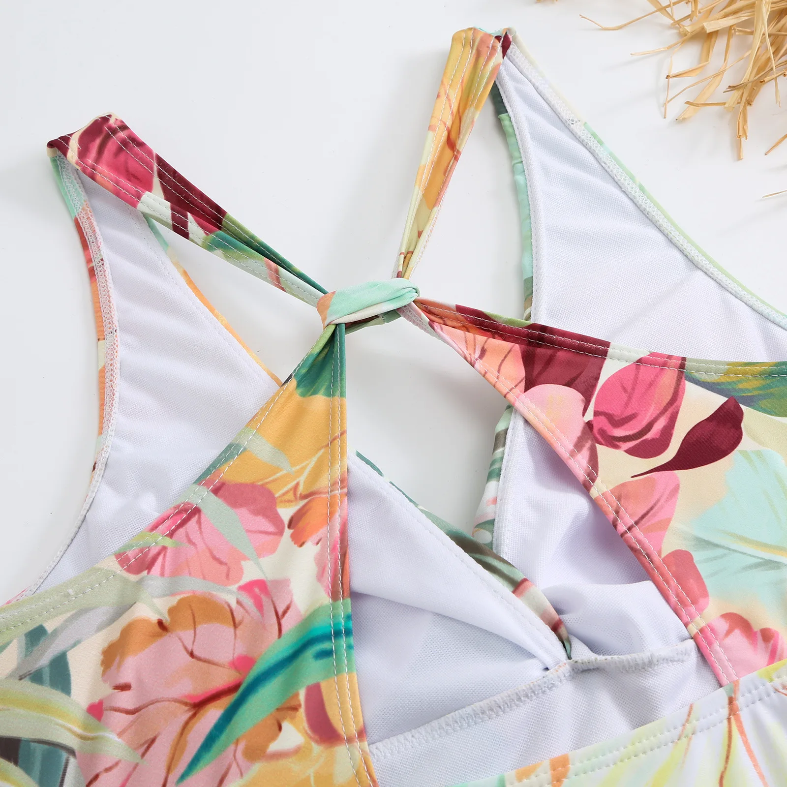 New Arrival Ladies Printed Tight Slim Retro One-Piece Swimsuit Chiffon Skirt Swimsuit Set