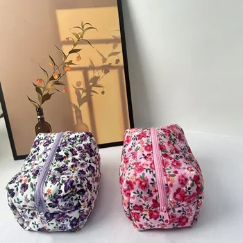 Custom Flower Pattern Cosmetic Bag Large Travel Handle Storage Pouch Toiletry Bag Cotton Quilted Floral Quilted Makeup Bag