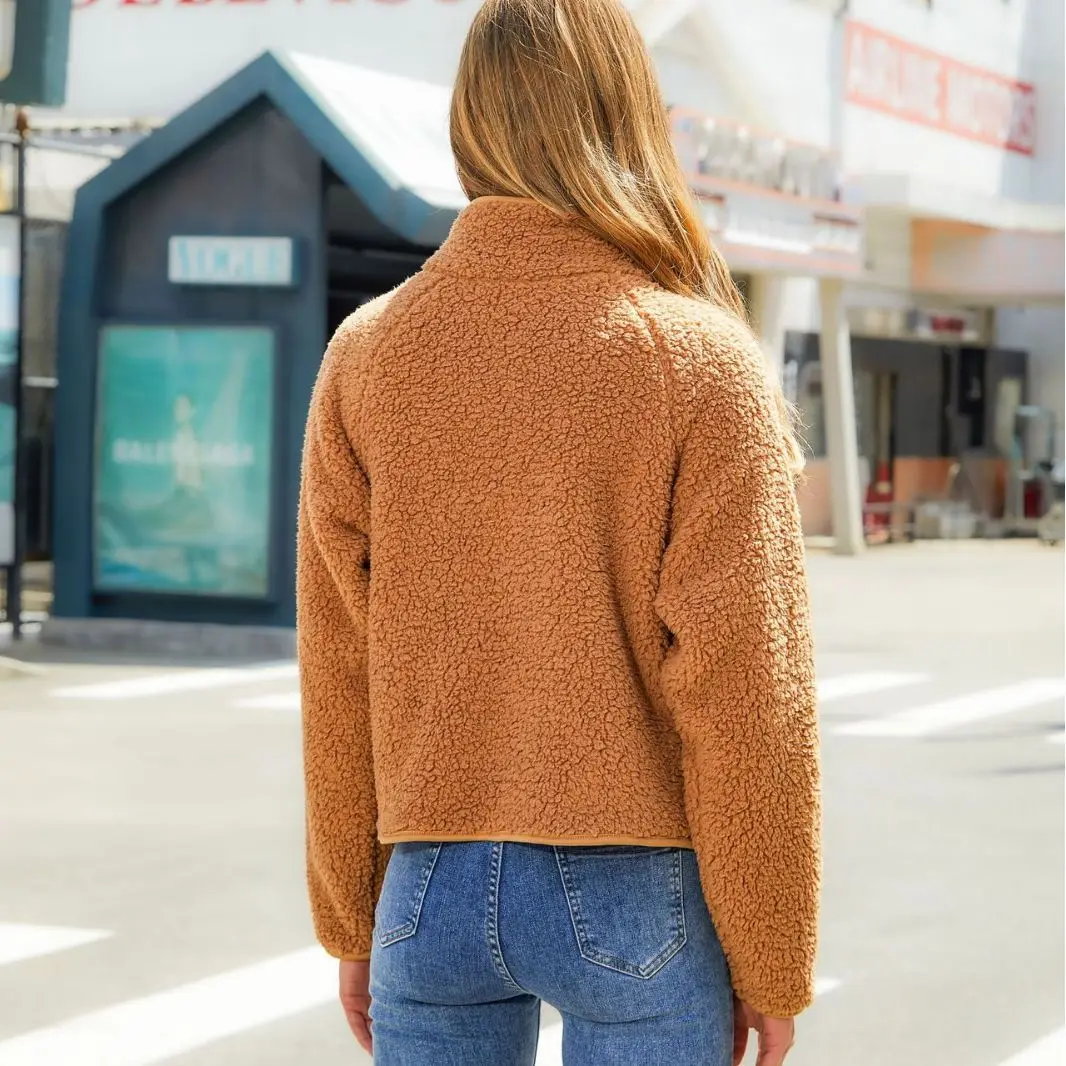 Fuzzy Fleece Jacket Wholesale 320gsm Women Clothes Plaid Pattern Coat Flap Pocket Thick Warm Full Zip Lapel Women's Coat