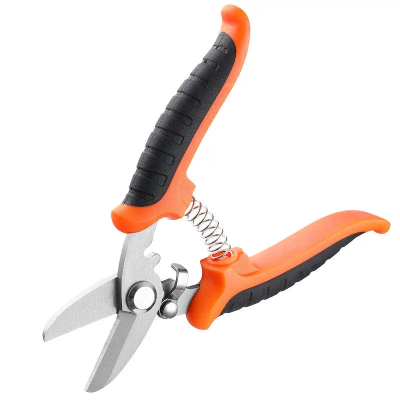 Pruning and cutting utility scissors
