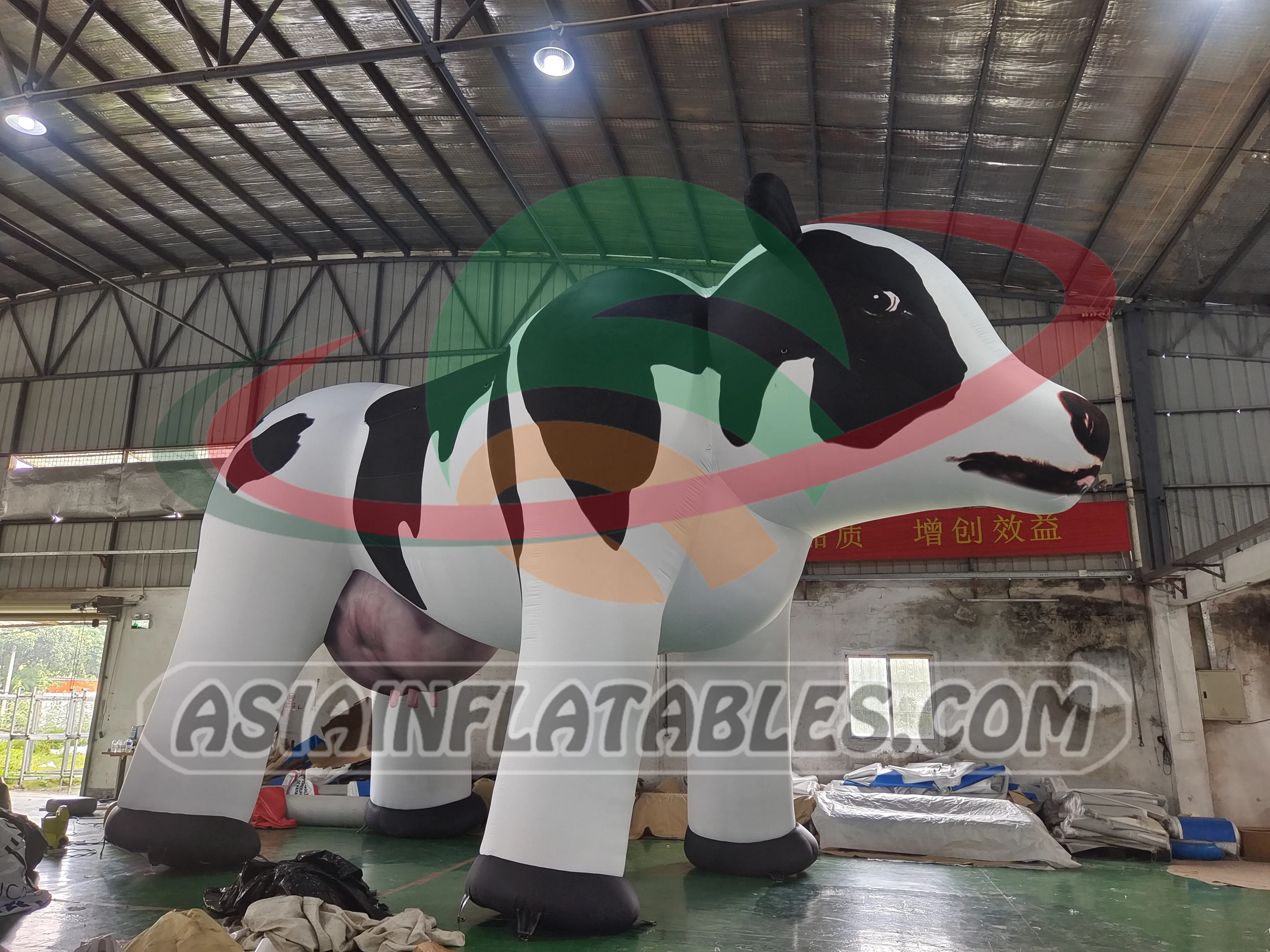 Inflatable Dairy Cow