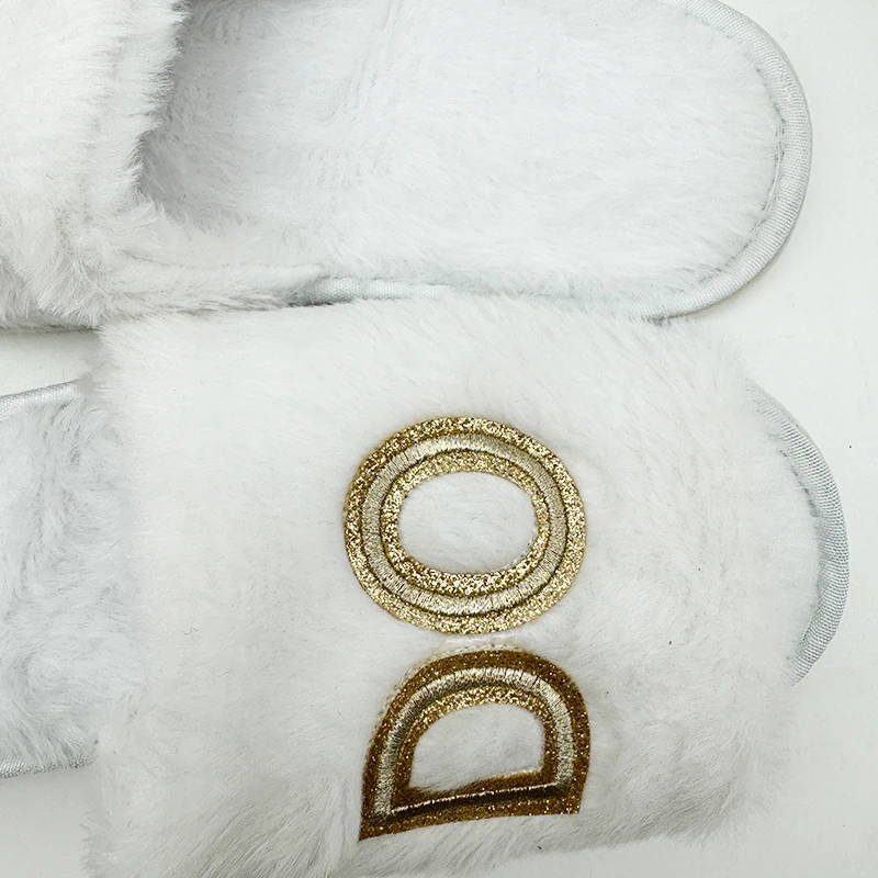 New Fashion Fur Slippers I Do Bride Bridesmaid Faux Fur Slippers Stuffed Home Slippers For Wedding Gift