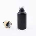 Oil Bottle 100ml Glass Protect Skin Black Essential Oil Bottle 60ml 100ml Glass Dropper Bottle With Bamboo Cap
