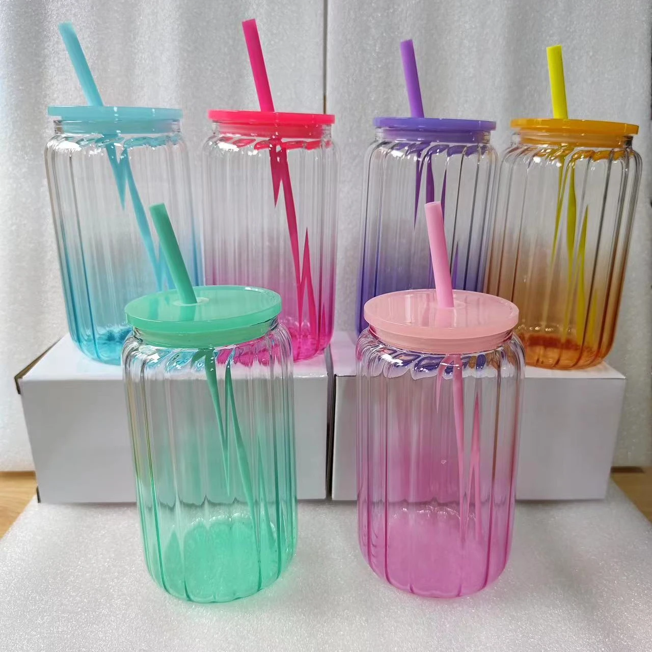 2024 NEWEST Sublimation vertical stripes glass cans 16oz transparent jelly ombre glass mug jars with PP lid and color straw