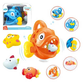Wholesale plastic storage swallow fish bathroom toys with 3 rubber animals for children to bathe and play