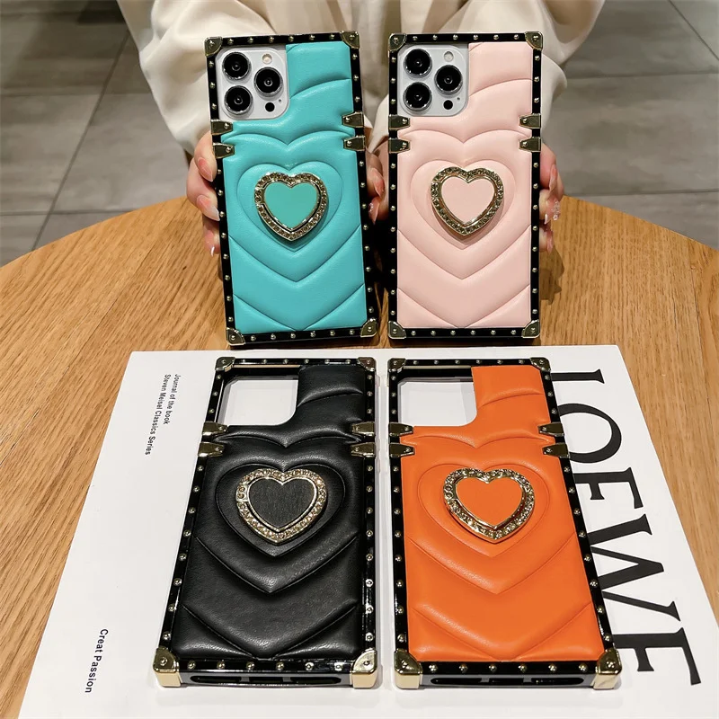New Arrival Luxury Mobile Cover with Holder Back Housing 3D Heart Phone Case