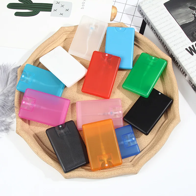 Screen Printing OEM Colored 20ml Plastic Credit Card Flat Spray Bottle Alcohol Sprayer Empty White Credit Card Perfume Spray