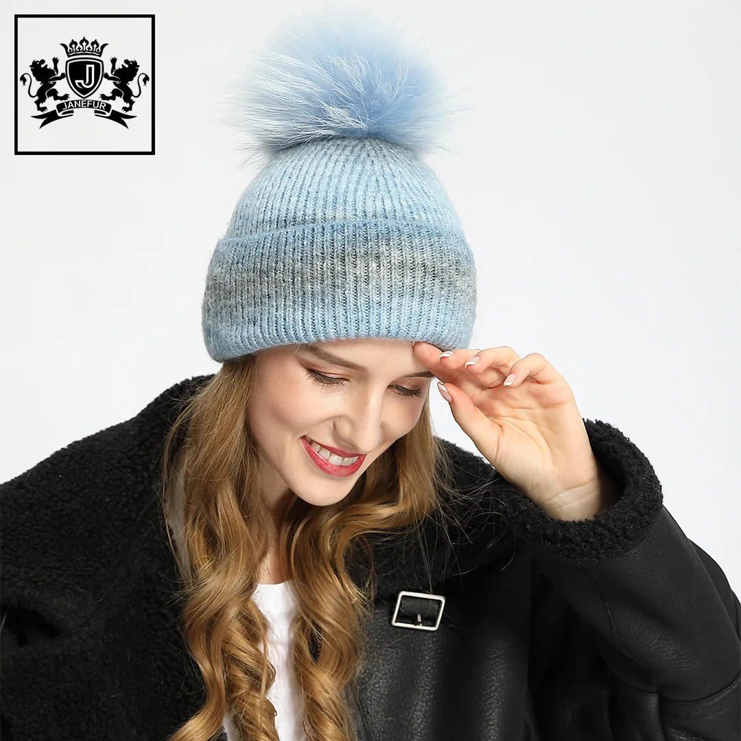 custom pom pom beanies no minimum