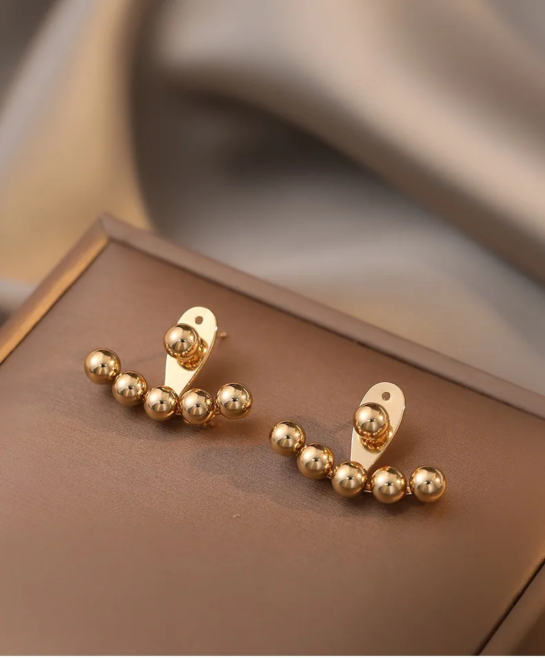 gold stud wedding earrings