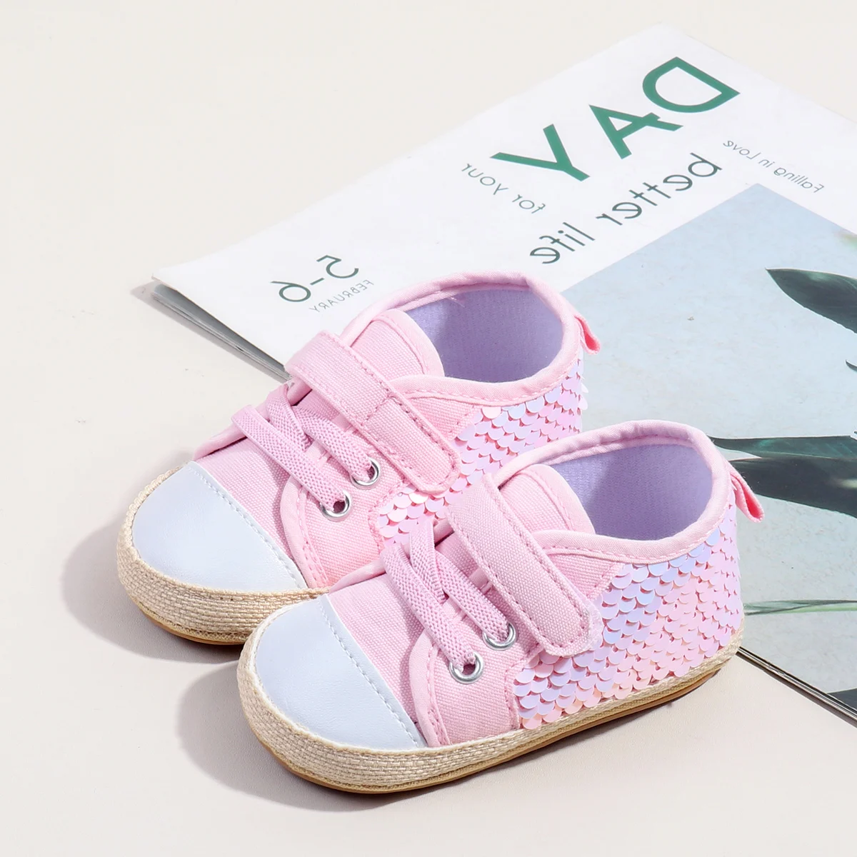 High Quality 2025 Spring Autumn Style Bling Design Casual Girl Shoes Anti-Slip Soled Toddler Walking Shoe factory