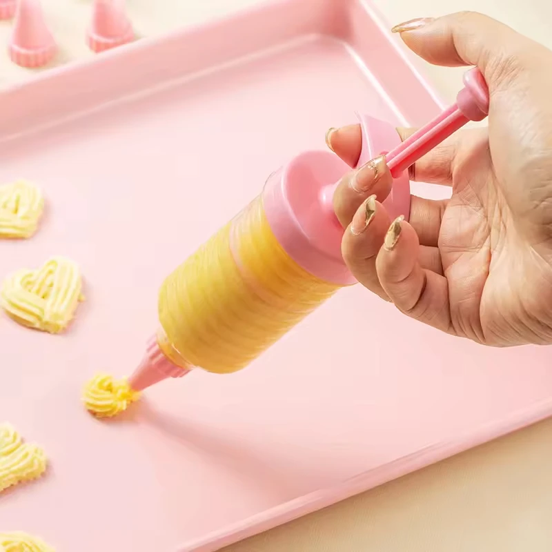 DIY Kitchen Baking Tool Cake Biscuit Patterns Nozzle Pipping Tips Cake Cream Injector Gun Decorating Tool