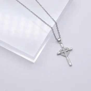 DIFEIYA 925 Sterling Silver Necklace Cross with heart shaped Zirconia Necklace Jewelry cross pendant necklace women for men
